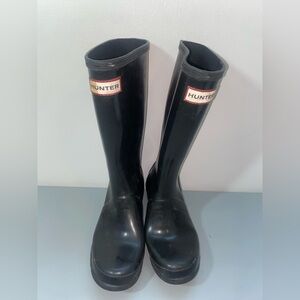 Hunter Womens Black Rubber Rain Tall Boots Size US 3M/4F EU 34 UK 2